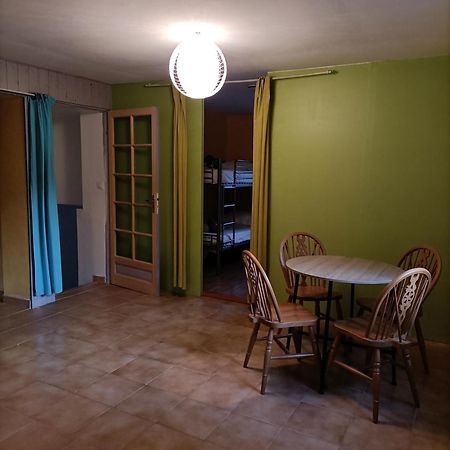 הוילה Les Git'Anes De Pontevès מראה חיצוני תמונה